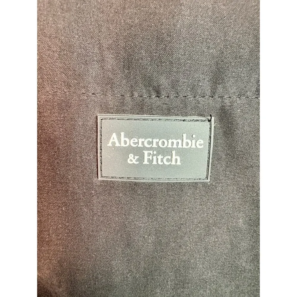 Abercrombie & Fitch Kids Black Puffer Vest Youth 15/16 L Warm Zip Up